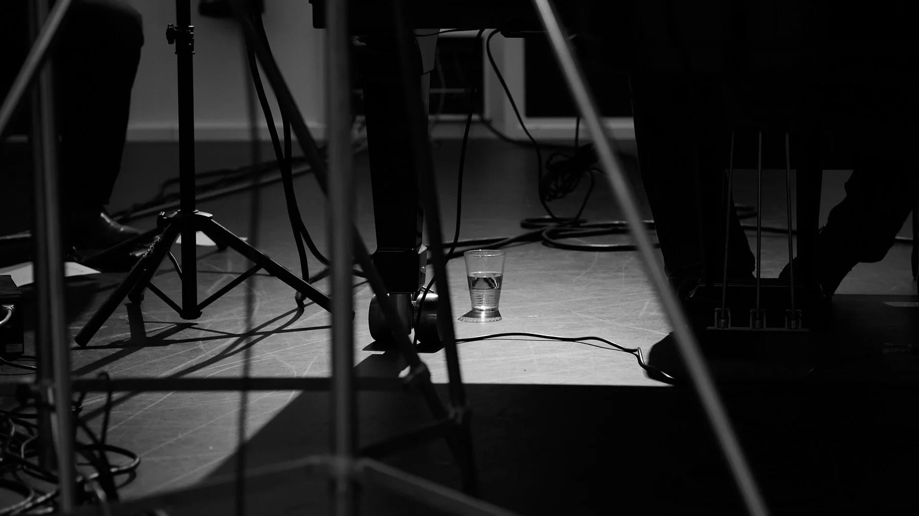 BehindTheScenesDay2_09-2_full.jpg